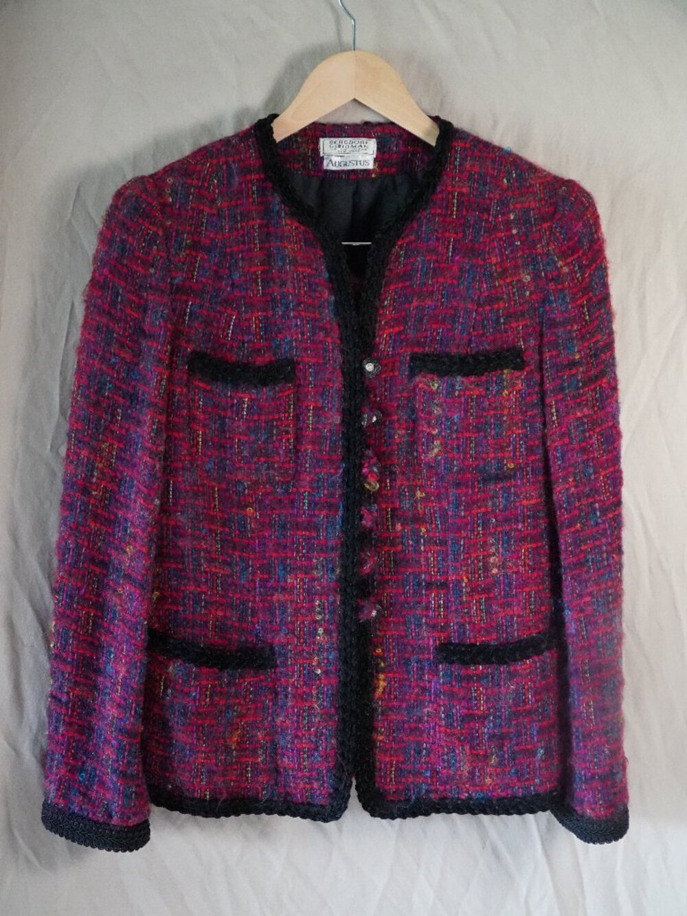 Vintage Augustus red/multicolor jacket + midi skirt